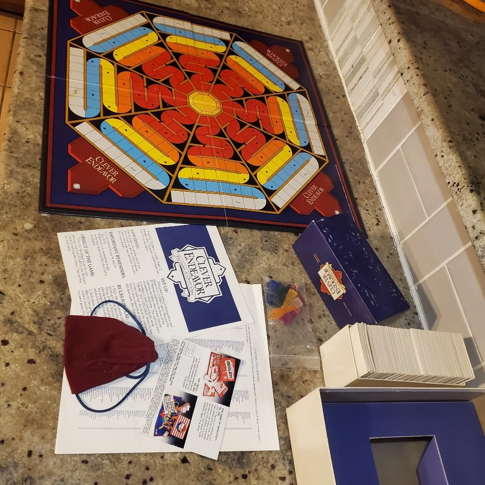 Clever Endeavor Deluxe Edition‎ Board Game by Mind Games 1989 Vintage EC